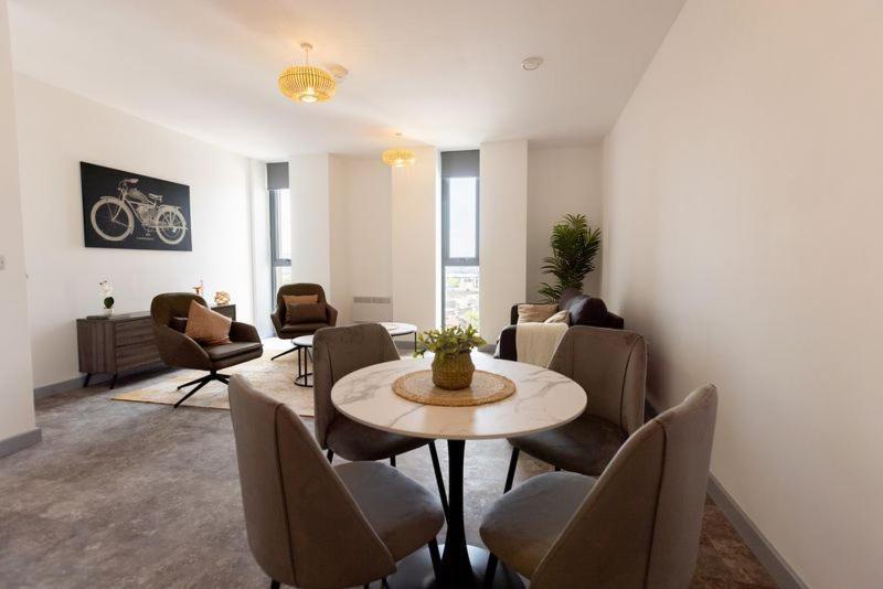 High Point Apartment Bradford  Ngoại thất bức ảnh
